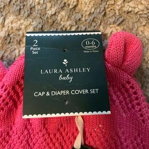 Laura Ashley Pink Bear Two Piece Baby Outfit for Photographs 0-6 months NWT